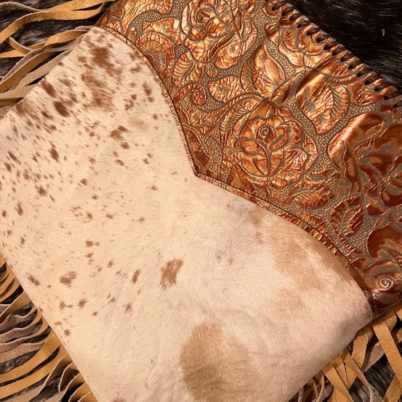Genuine Cowhide Leather Purse - Picture 2 of 7